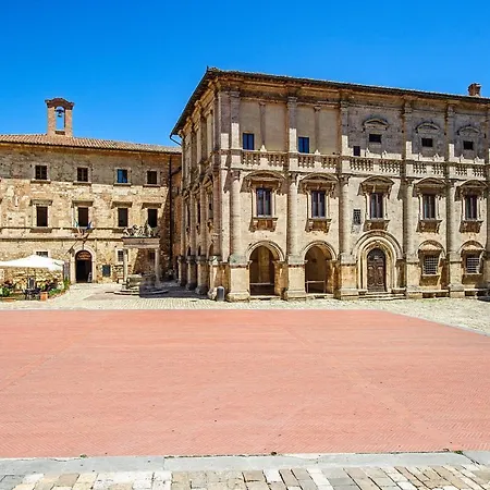 Meuble Evoe Bed & Breakfast Montepulciano