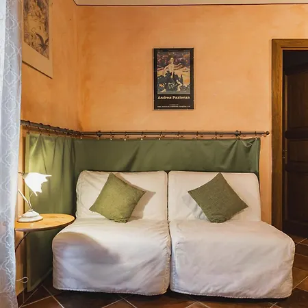Meuble Evoe Bed & Breakfast *