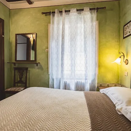 Meuble Evoe Bed & Breakfast Montepulciano