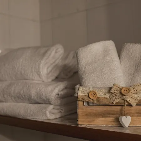 Meuble Evoe Bed & Breakfast *