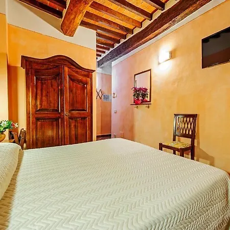 Bed & Breakfast Meublè Evoè