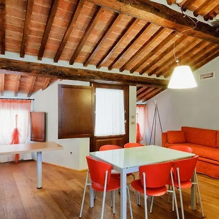Meuble Evoe Bed & Breakfast Montepulciano