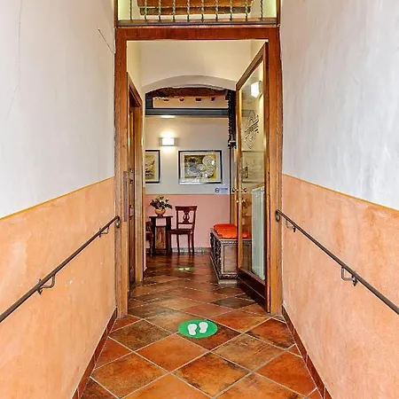 فندق مبيت وإفطار Meuble Evoe Montepulciano Stazione