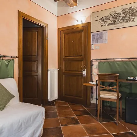 Meuble Evoe فندق مبيت وإفطار Montepulciano Stazione